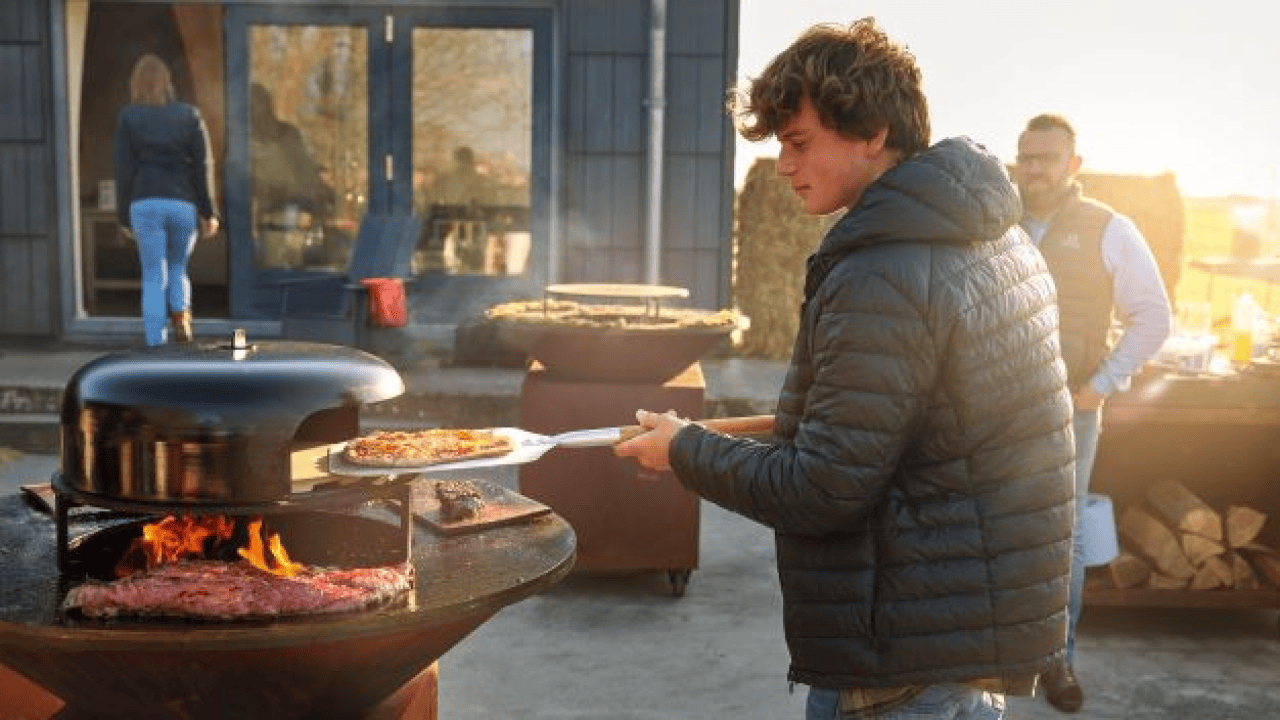 OFYR Classic mit Pizza-Aufsatz