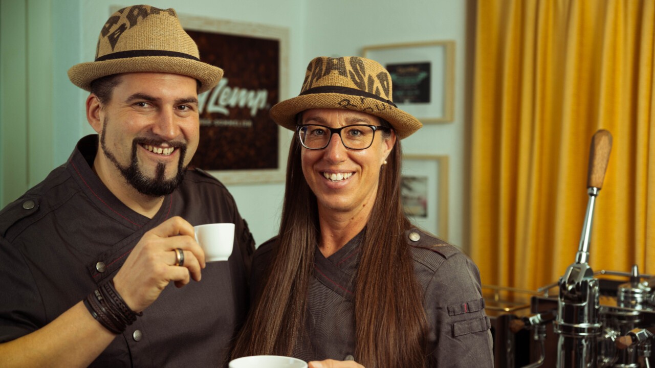 Kaffee-Sommelier Willy Zemp und botanische Extrakt Spezialistin Andrea Schönenberger