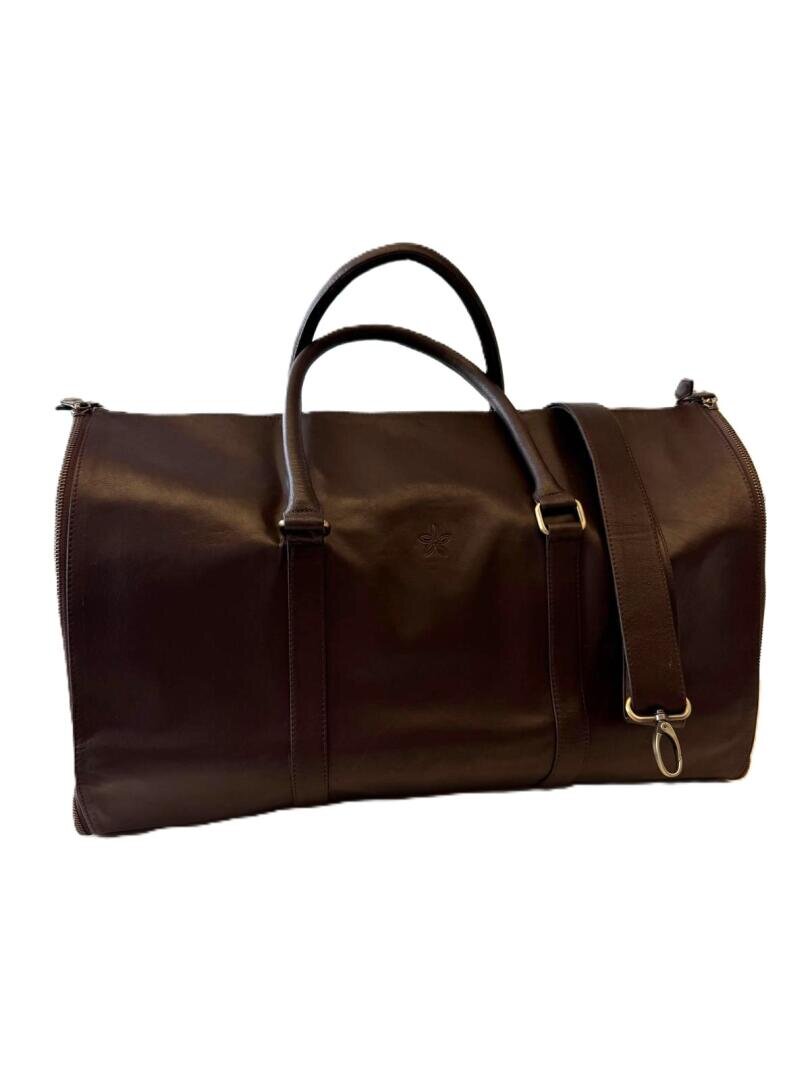 Eine große, dunkelbraune Ledertasche mit zwei Griffen und einem verstellbaren Schulterriemen, fotografiert vor einem weißen Hintergrund.