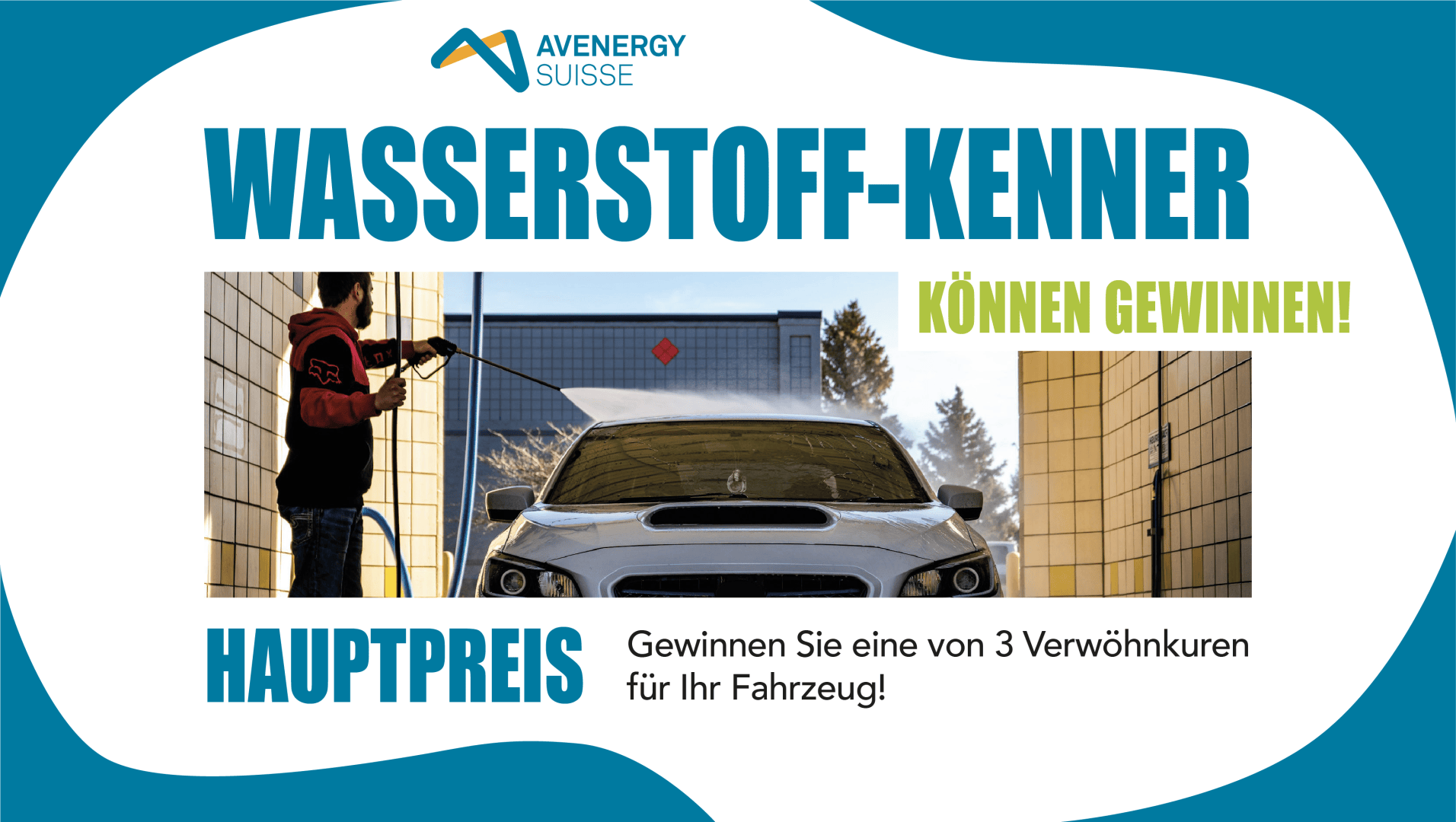 Eine Person wäscht ein schwarzes Auto mit einem Hochdruckreiniger in einer Selbstbedienungswaschanlage. Der Text wirbt für einen Wettbewerb von Avenergy Suisse, bei dem man eine von drei Autopflege-Behandlungen gewinnen kann.