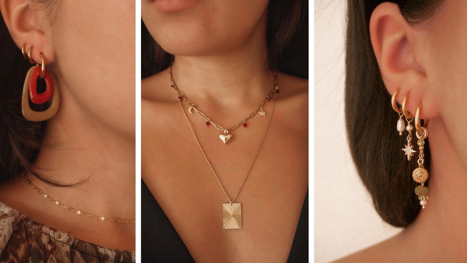 Drei Nahaufnahmen von Frauen, die Schmuck tragen: links mehrlagige Reifohrringe in Rot und Gold, in der Mitte mehrlagige goldene Halsketten mit Anhängern, rechts mehrere goldene Reifohrringe mit kleinen Anhängern und Perlen.
