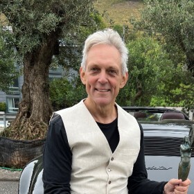 Bernd E. Link